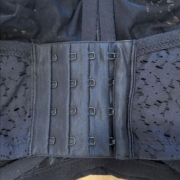 Chantelle Lingerie Norah Lace Trim Bandeau Bra, Black, Size 38G, NWT - Picture 11 of 14